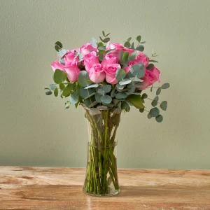 25 Pink Roses in a Vase